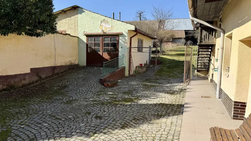 Prodej rodinného domu, Rataje - Sobělice, 160 m2