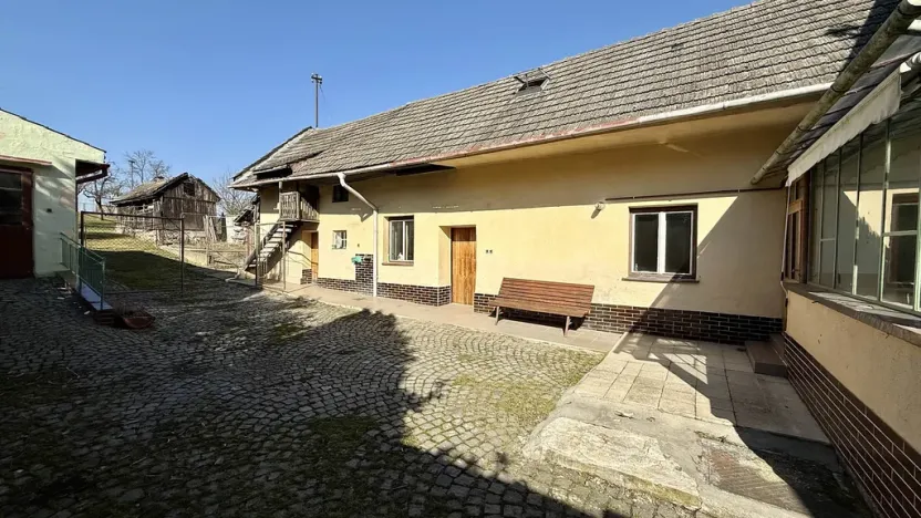 Prodej rodinného domu, Rataje - Sobělice, 160 m2