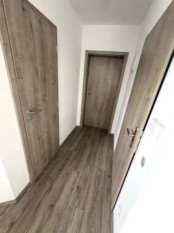 Pronájem bytu 2+kk, Brno - Ivanovice, Černohorská, 33 m2