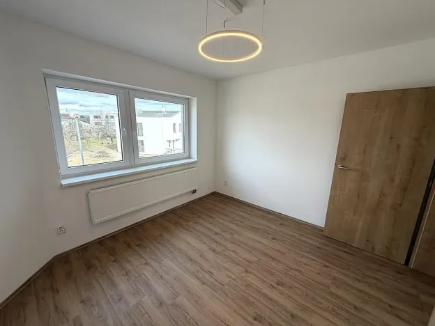 Pronájem bytu 2+kk, Brno - Ivanovice, Černohorská, 33 m2