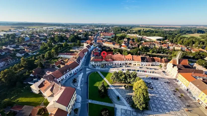 Prodej komerční nemovitosti, Soběslav, náměstí Republiky, 431 m2
