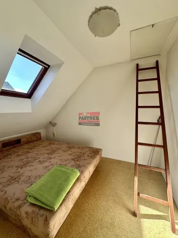 Prodej rodinného domu, Planá nad Lužnicí, Okrouhlická, 180 m2