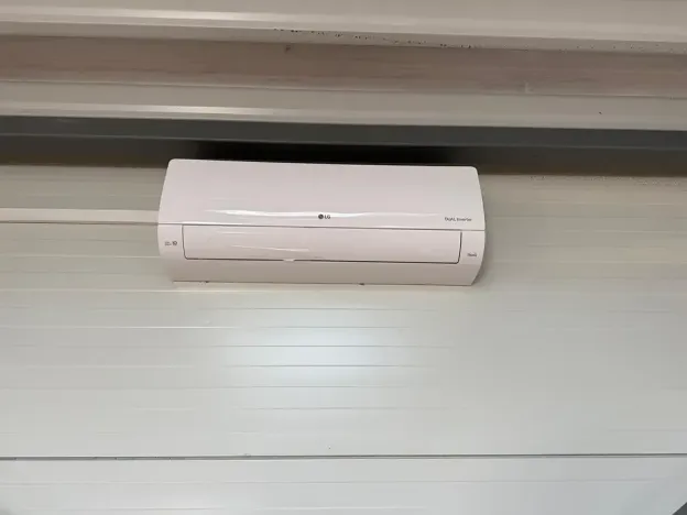 Prodej skladu, Mělník, 1210 m2