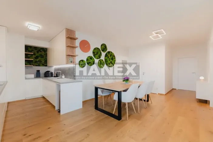 Pronájem bytu 4+kk, Horoměřice, Karla IV., 96 m2