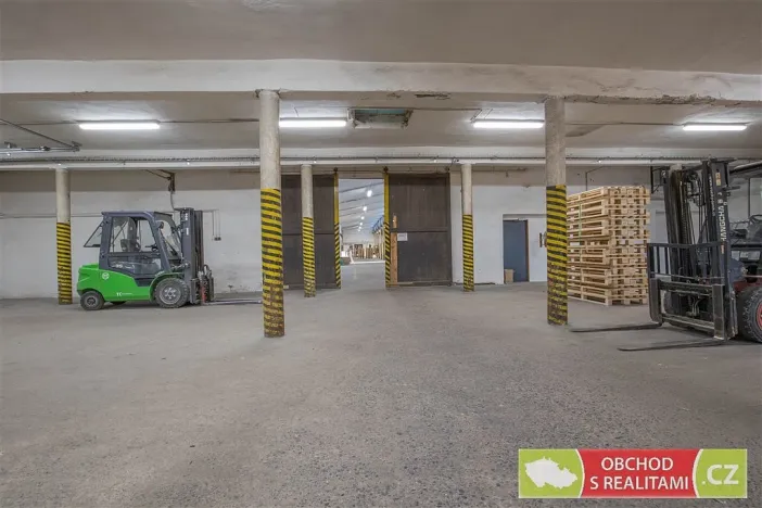Pronájem skladu, Morašice, 130 m2