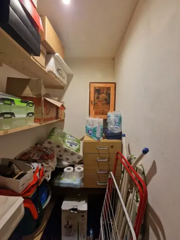 Pronájem bytu 3+1, Praha - Petrovice, Rezlerova, 70 m2