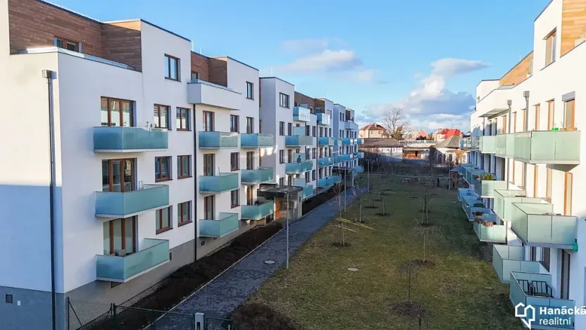Pronájem bytu 2+kk, Olomouc, Třída Jiřího Pelikána, 53 m2
