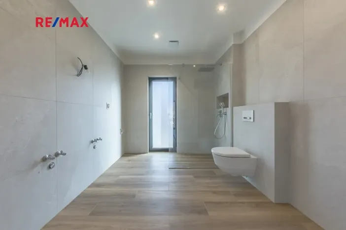 Prodej rodinného domu, Horní Planá, 115 m2