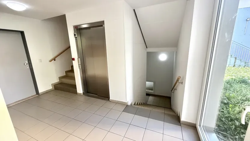 Pronájem bytu 2+kk, Jihlava, Vrchlického, 61 m2