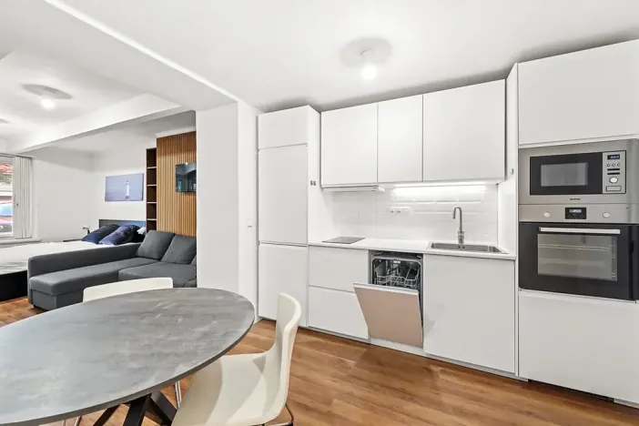 Pronájem bytu 1+1, Praha - Žižkov, Čajkovského, 36 m2