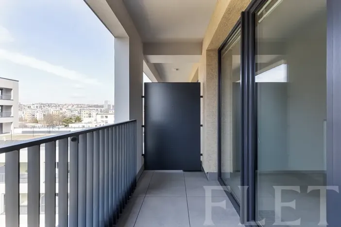 Pronájem bytu 1+kk, Praha - Hloubětín, Poděbradská, 30 m2