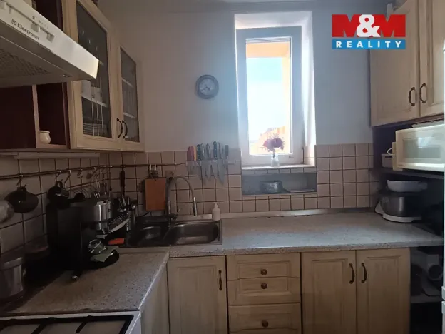 Prodej bytu 3+1, Ostrava - Mariánské Hory, Nivnická, 80 m2