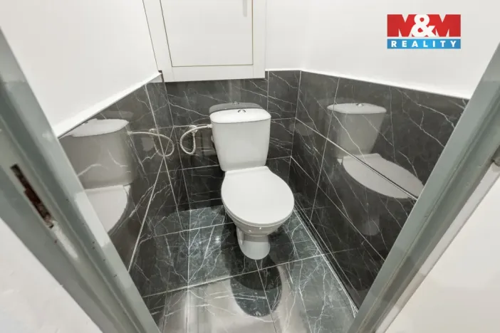 Pronájem bytu 2+1, Kralupy nad Vltavou - Lobeček, Předmostí, 54 m2