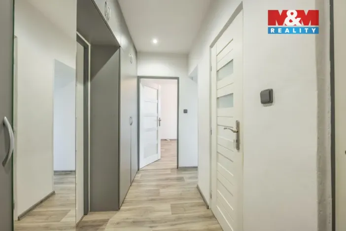 Pronájem bytu 2+1, Kralupy nad Vltavou - Lobeček, Předmostí, 54 m2