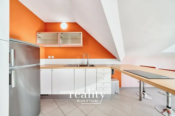 Pronájem bytu 1+kk, Znojmo, Mašovická, 40 m2