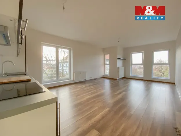 Prodej bytu 2+kk, Lovosice, Osvoboditelů, 67 m2