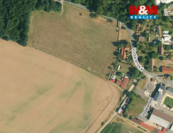 Prodej pole, Pardubice - Nemošice, 3201 m2