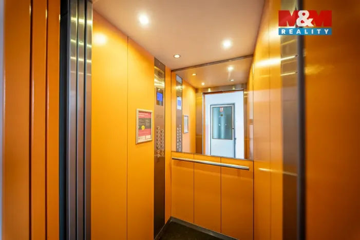 Prodej bytu 2+kk, Praha - Krč, Murgašova, 35 m2