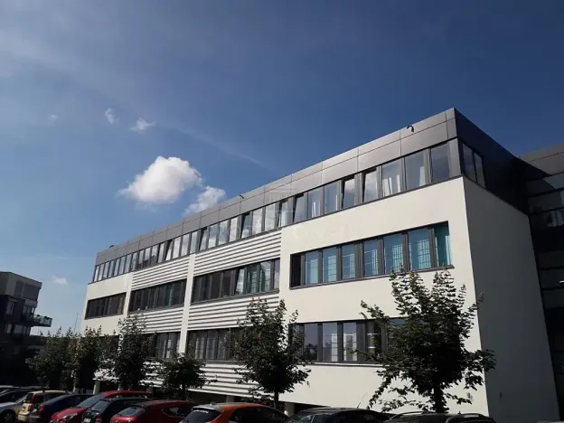 Pronájem kanceláře, Praha - Jinonice, Pekařská, 479 m2