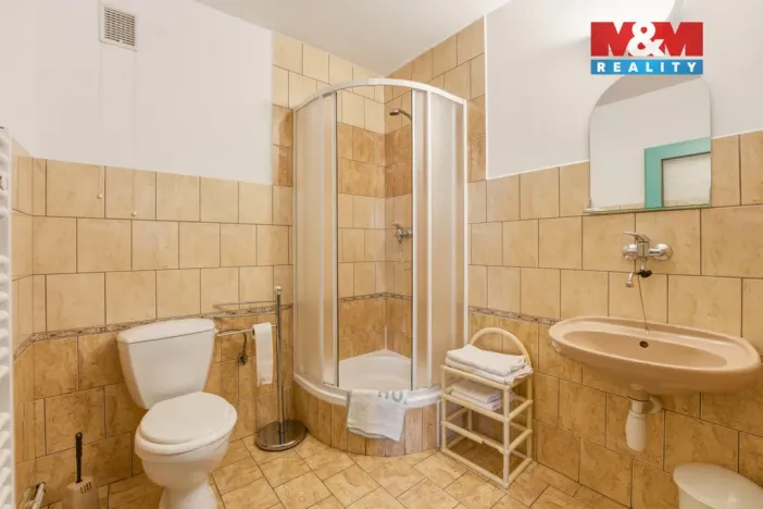 Prodej ubytování, Teplice nad Metují - Dolní Teplice, Aloise Jiráska, 645 m2