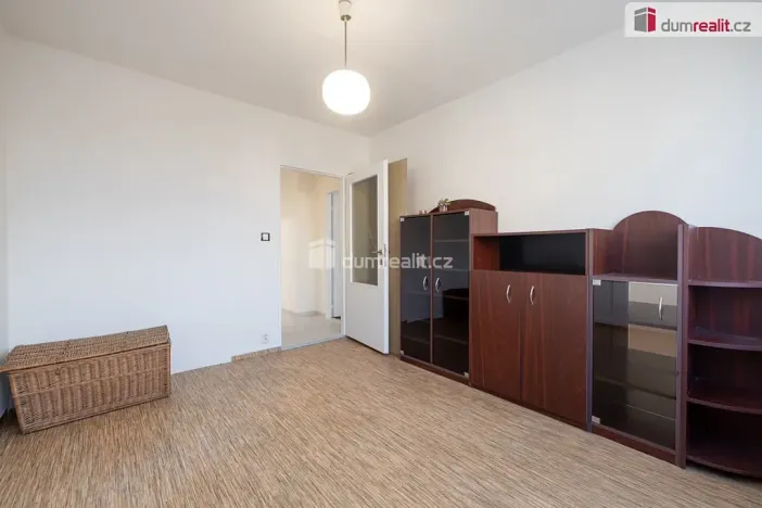 Prodej bytu 3+1, Praha - Řepy, Nevanova, 73 m2