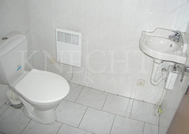 Prodej obchodního prostoru, Cheb - Háje, 70 m2