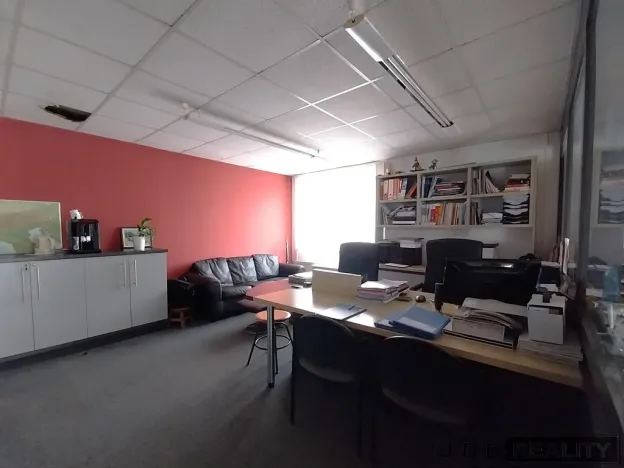 Prodej výrobních prostor, Praha - Horní Měcholupy, K Měcholupům, 275 m2