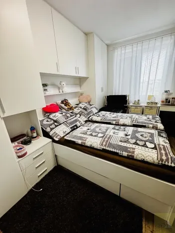 Prodej bytu 2+kk, Praha - Dubeč, Winklerova, 49 m2