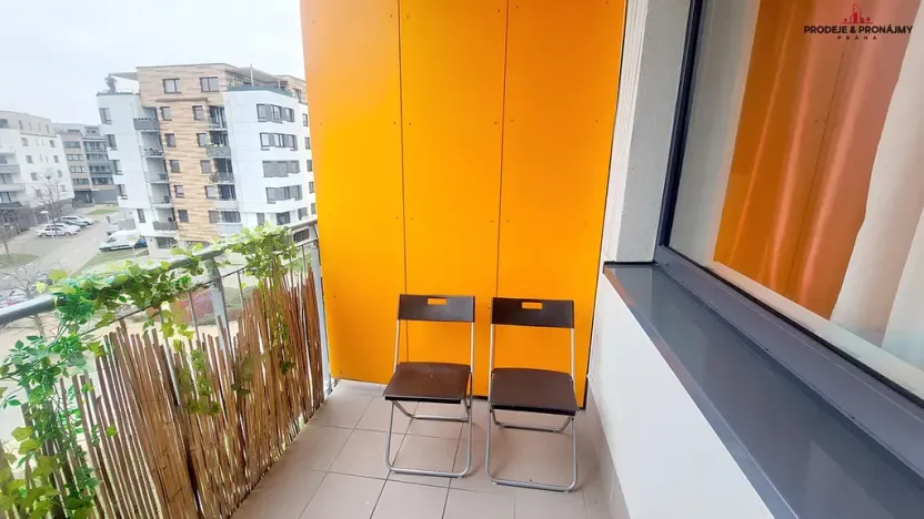 Pronájem bytu 1+kk, Praha - Střížkov, Makedonská, 35 m2