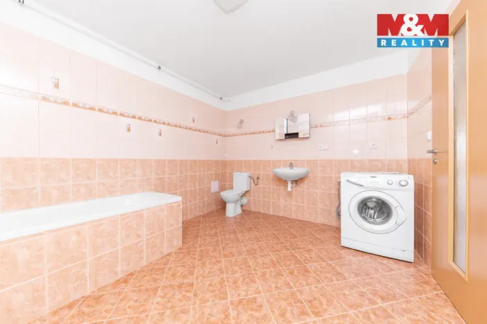 Prodej rodinného domu, Dolní Rožínka, 187 m2