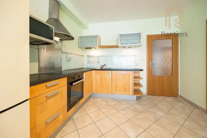 Pronájem bytu 2+1, Praha - Stodůlky, Petržílkova, 83 m2