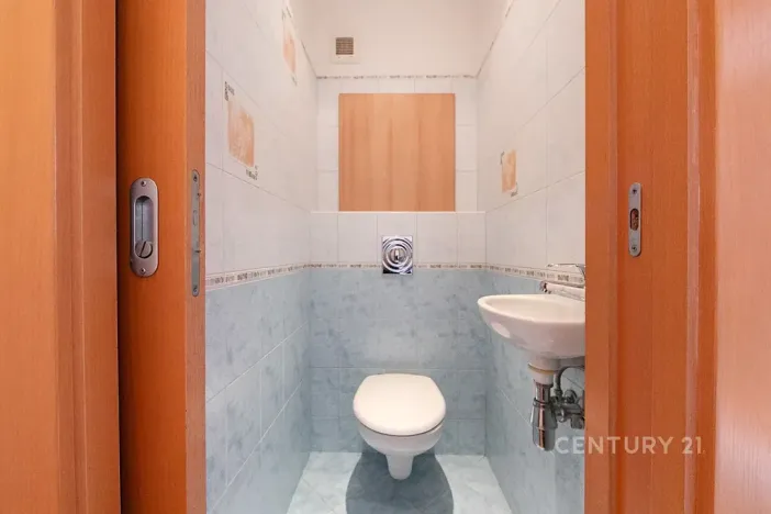 Prodej bytu 3+1, Praha - Hlubočepy, Renoirova, 74 m2