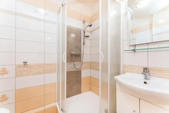 Pronájem bytu 1+1, Hradec Králové, Vysocká, 35 m2