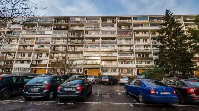 Prodej bytu 2+kk, Praha - Prosek, Litvínovská, 39 m2