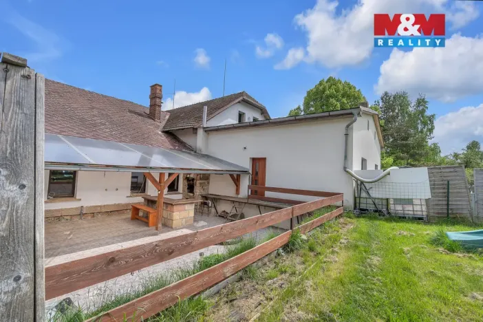 Prodej rodinného domu, Mostek - Souvrať, 344 m2