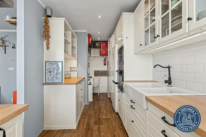 Prodej bytu 3+1, Praha, Poznaňská, 70 m2