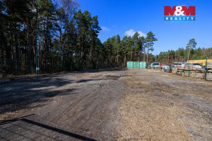 Pronájem komerční nemovitosti, Plzeň - Valcha, 1500 m2