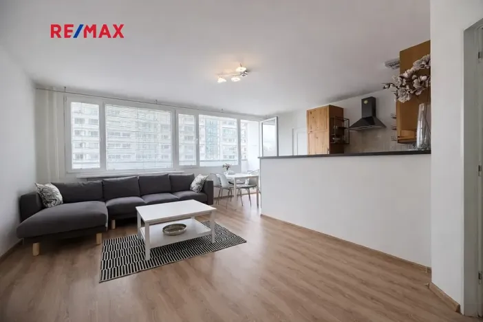 Pronájem bytu 4+kk, Praha - Vršovice, Kazašská, 107 m2