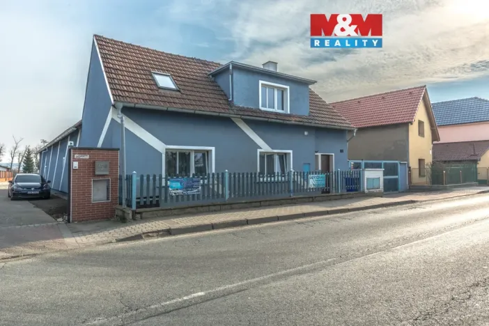 Prodej rodinného domu, Horní Počaply, 180 m2