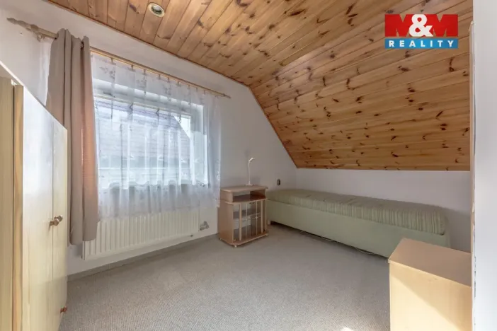 Prodej rodinného domu, Horní Počaply, 180 m2