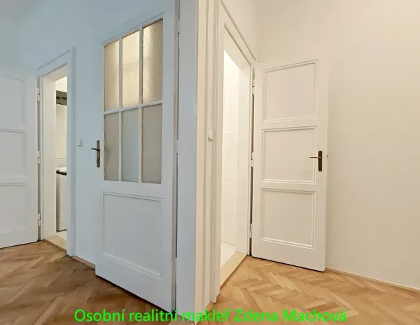 Pronájem bytu 2+kk, Praha - Žižkov, Hartigova, 43 m2