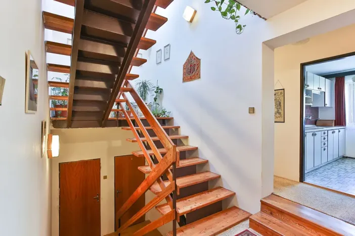 Prodej vícegeneračního domu, Unhošť, U Pily, 251 m2