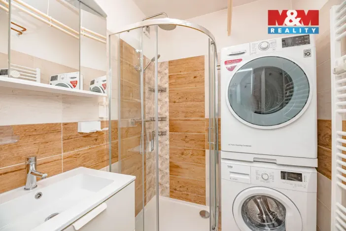 Prodej bytu 2+kk, Líšnice, 40 m2