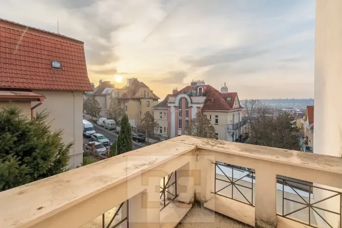 Pronájem bytu 3+1, Praha - Libeň, Na stráži, 110 m2