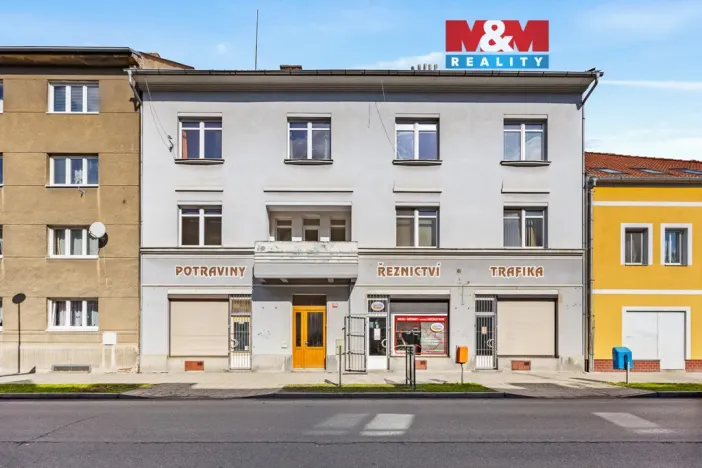 Prodej obchodního prostoru, Louny, Husova, 744 m2