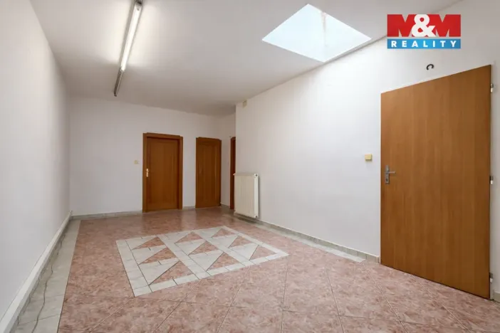 Pronájem kanceláře, Opava - Město, Dolní náměstí, 94 m2