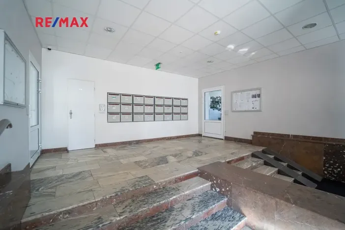 Prodej bytu 1+kk, Praha - Strašnice, Černokostelecká, 26 m2