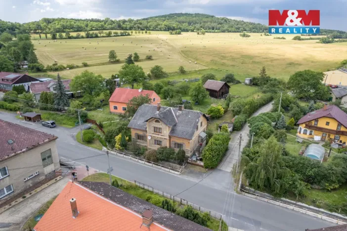 Prodej rodinného domu, Liptaň, 266 m2