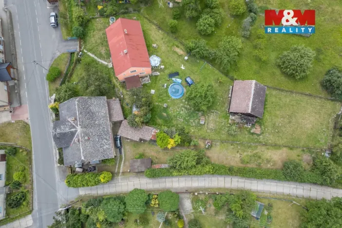 Prodej rodinného domu, Liptaň, 266 m2