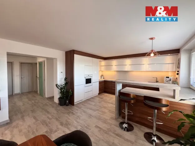 Prodej rodinného domu, Velká Polom, Budovatelů, 169 m2